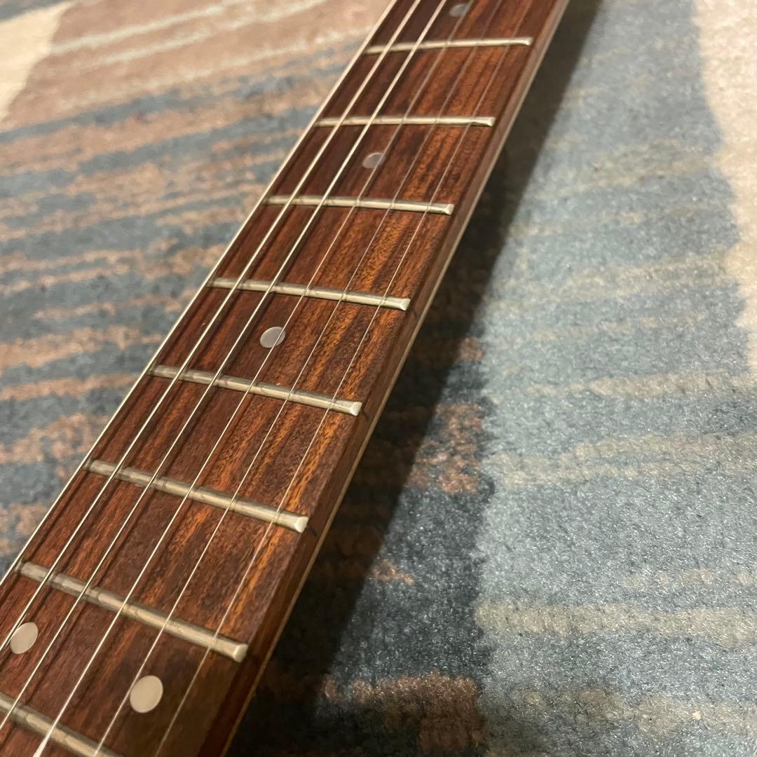 フェルナンデス　エレキギター