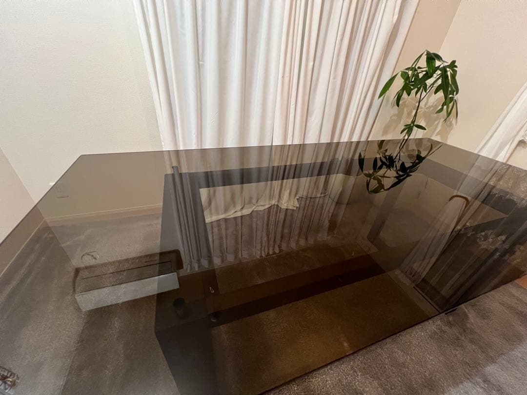 カッシーナイクスシーRIMテーブル