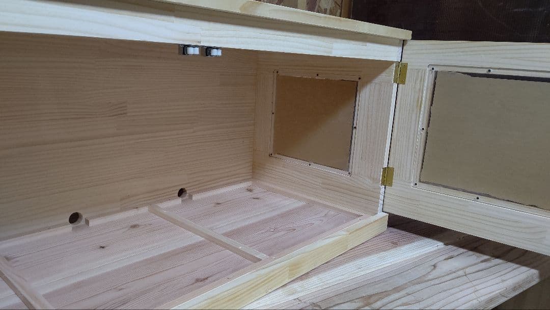 パイン集成材20ミリ幅120縦50奥行50蜜蝋仕上げ！パネルヒーター取付対応