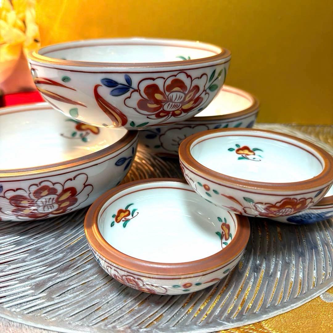 美品たち吉親子鉢　其泉窯(有田焼)賞美堂 蓋付き小丼　お椀 No.5-17