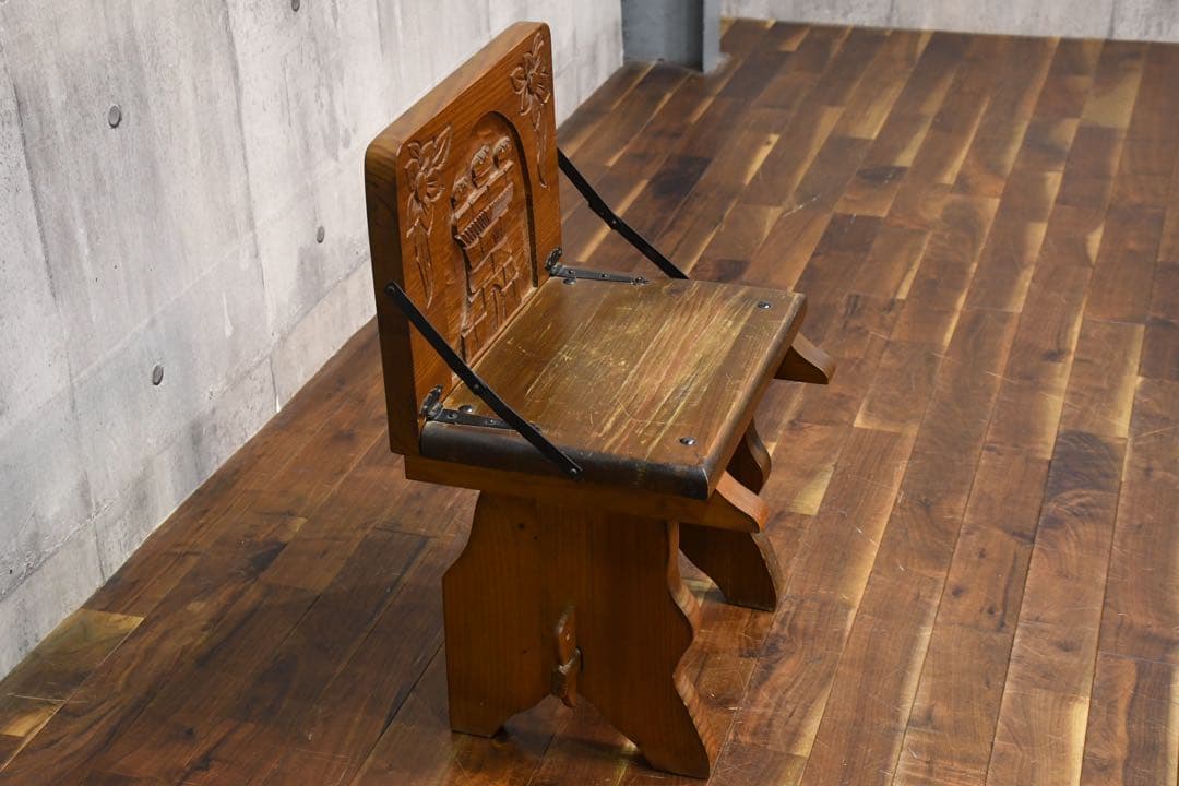 DHK60 ヴィンテージ スペイン製 サイドテーブル チェア 無垢材彫刻