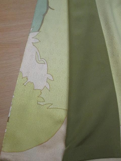 藤井寛 若草色豪華総柄桜紅葉藤 訪問着 比翼付き