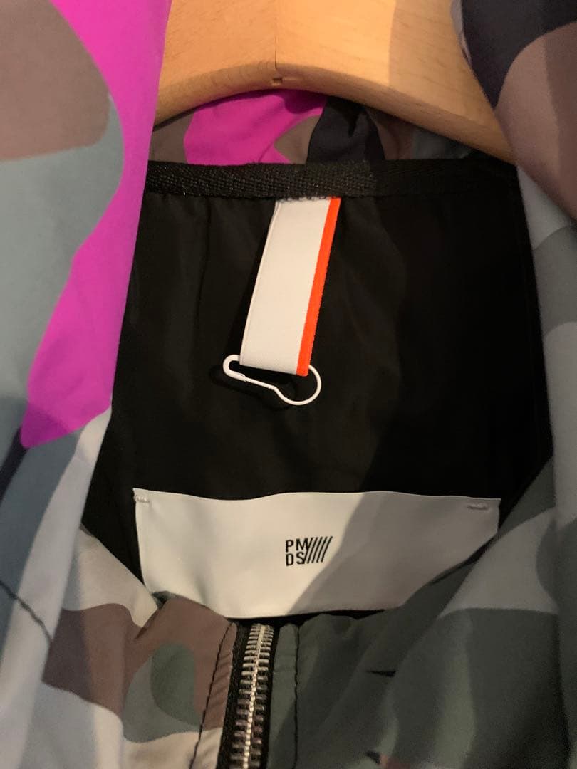 人気完売商品！PMDSカモフラハイパーストレッチパーカーL 税込42900円