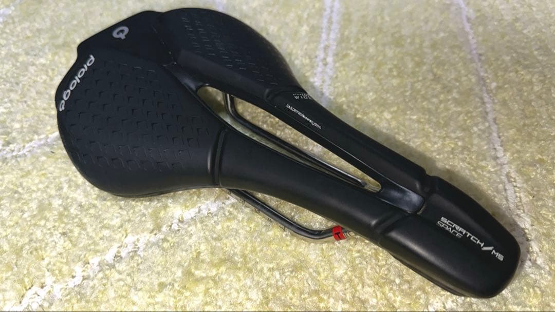 prologo サドル SCRATCH M5 SPACE TIROX