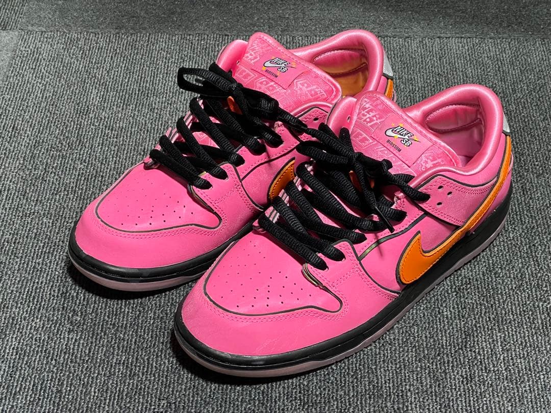 The Powerpuff Girls × Nike SB Dunk Low
