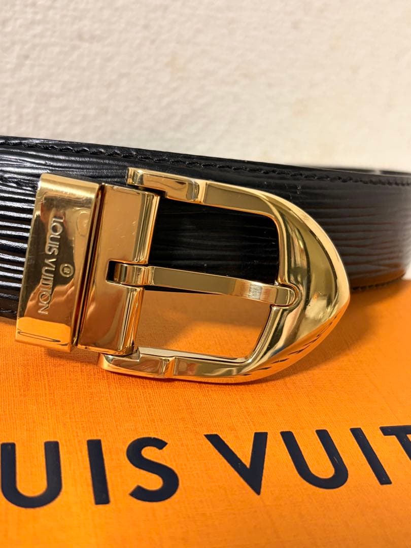 期間限定特別価格　国内正規　LOUIS VUITTON エピレザーベルト