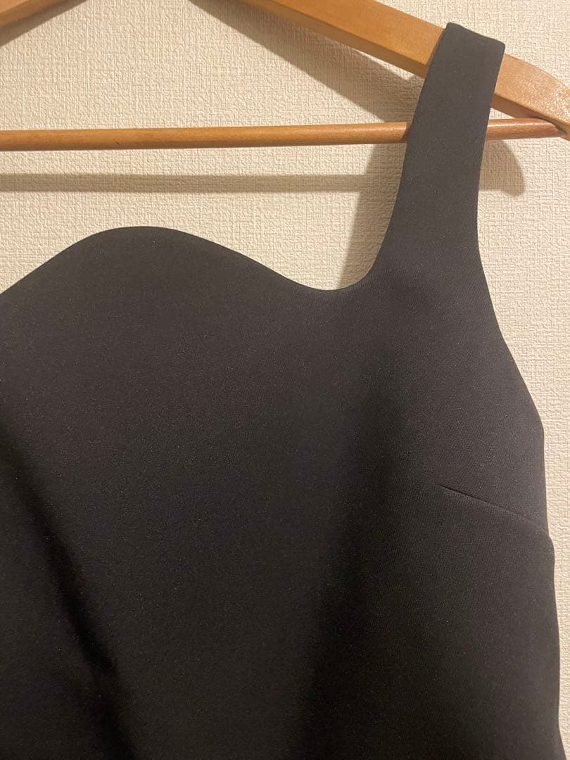 recto ノースリーブトップス　ブラック