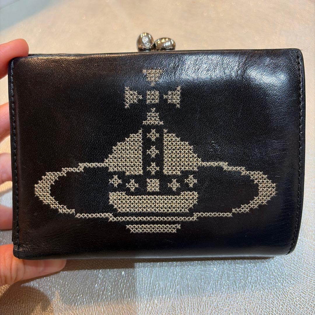 Vivienne Westwood 二つ折り財布　刺繍　廃盤