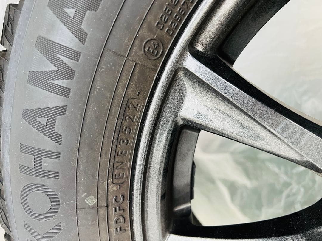 ヨコハマアイスガード　iG60225/60 R17 アルファードスタッドレス