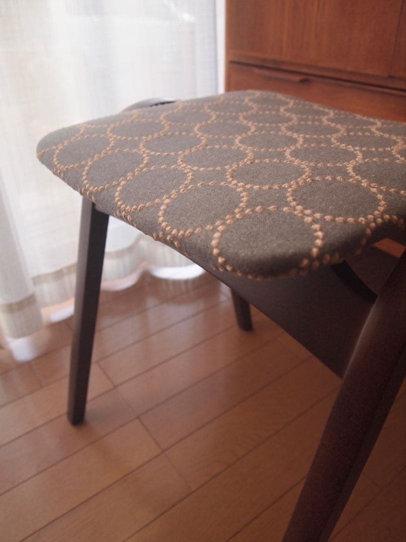 ミナペルホネン 秋田木工 剣持スツールB ハンドメイド タンバリン 生地 チェア