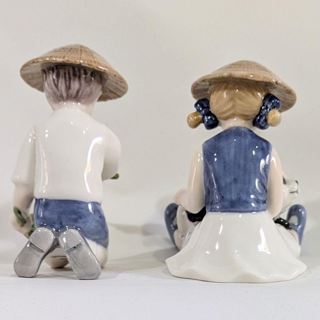 R コペンハーゲン　ミレニアム2002年プレート　フィギュリン2体　プラケット