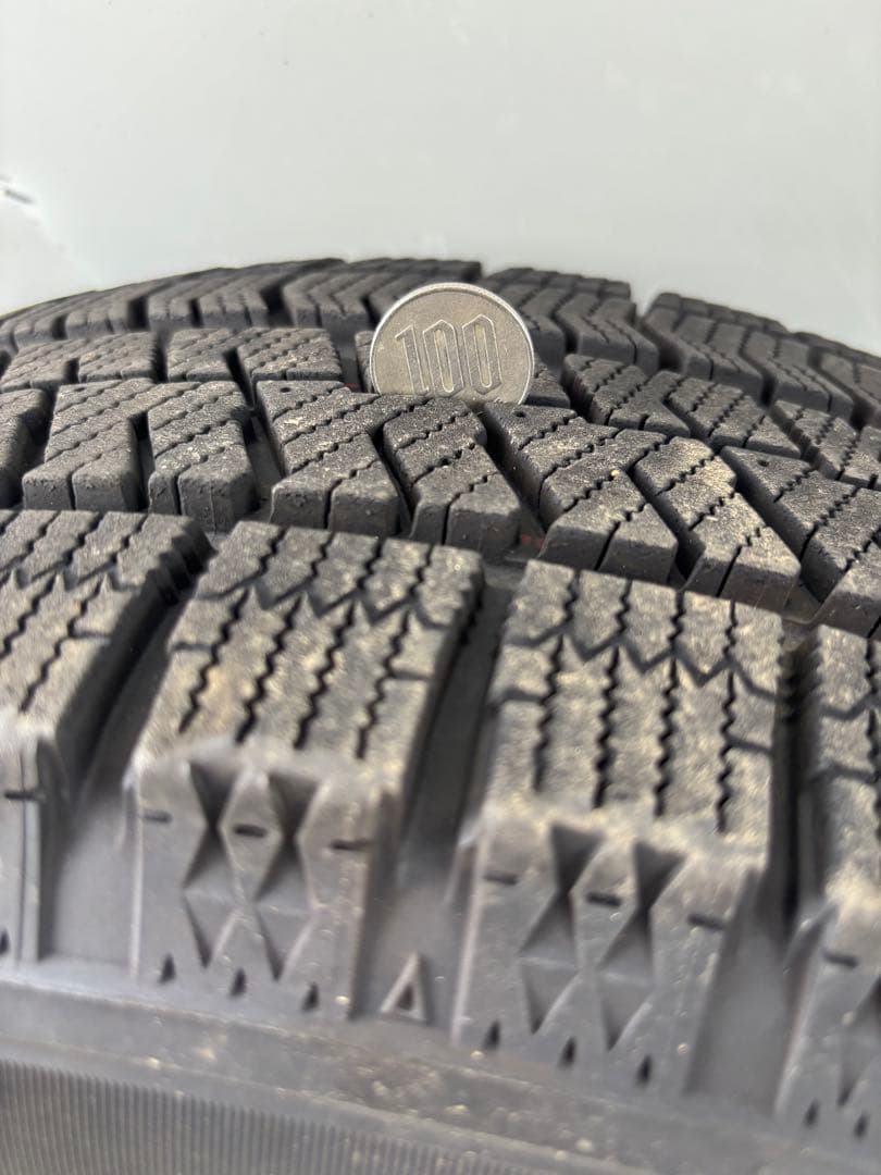 ※即購入禁止❗️①ブリザック スタッドレス　1本　超美品バリ溝　プリウス　カローラ