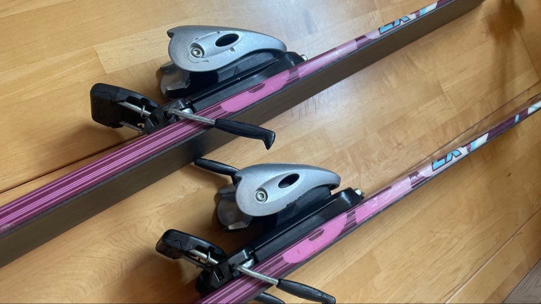 XERESスキー板セット子供ジュニア女の子ピンク ストック小学生138cm