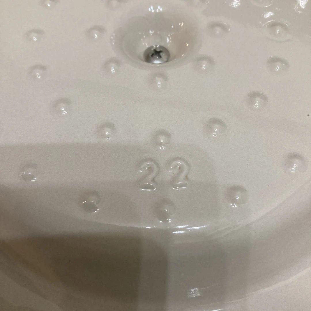 バーミキュラ　パールピンク　オーブンポットラウンド22cm