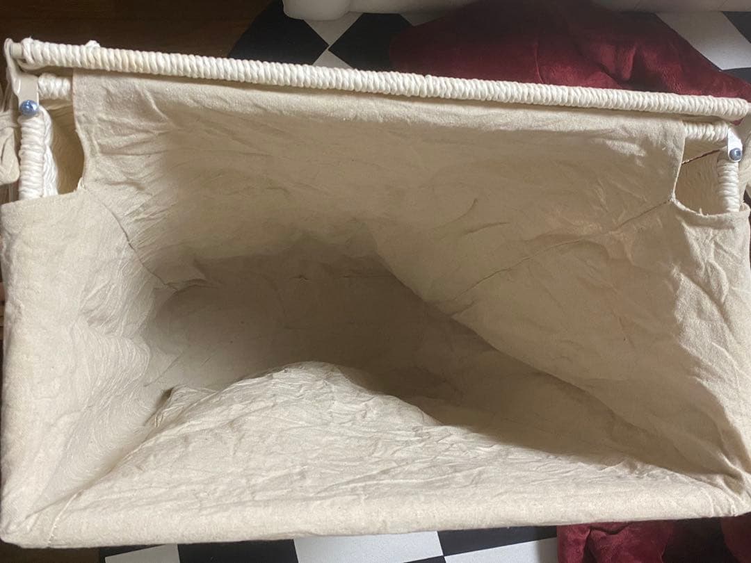 ホワイト ラタン調　ランドリーバスケット♦️ZARA♦️折り畳み可♦️送料込