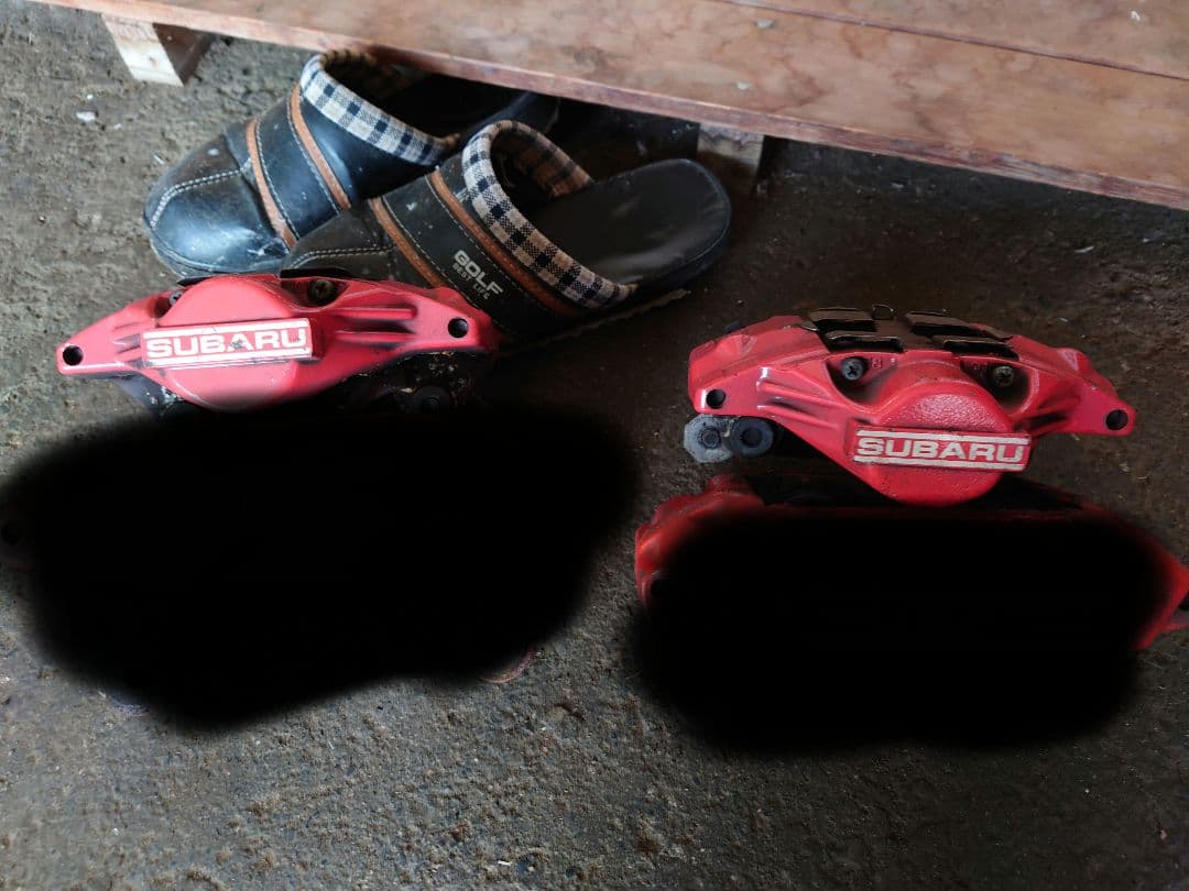 スバル2podキャリパー　zn6 zc6 86 brz