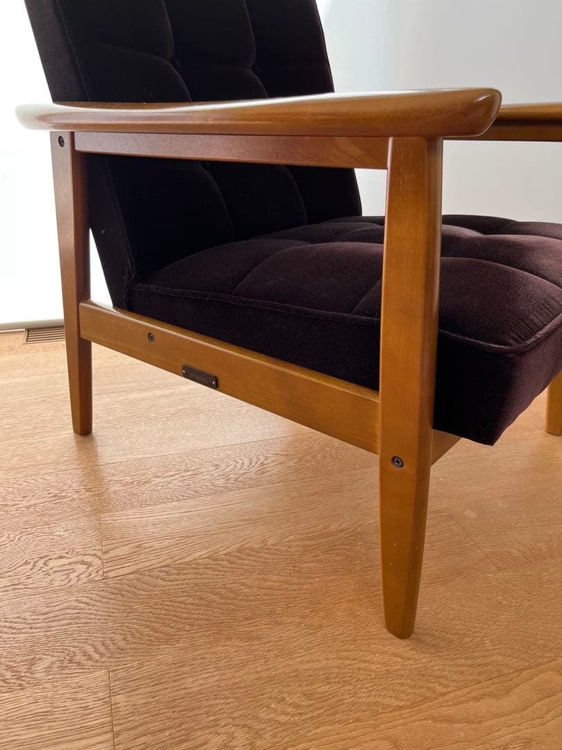 カリモク60 Kチェア モケットブラック【限定】