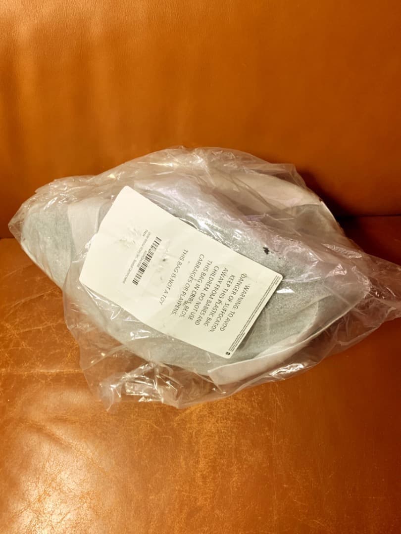 新品2026年★アメリカ国内限定☆アンダーアーマー☆キャッチャーヘルメット☆赤