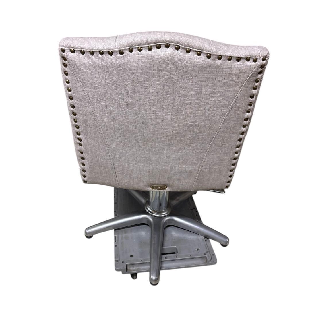 mateli design バーバーチェア 美容室　椅子　スタイリングチェア