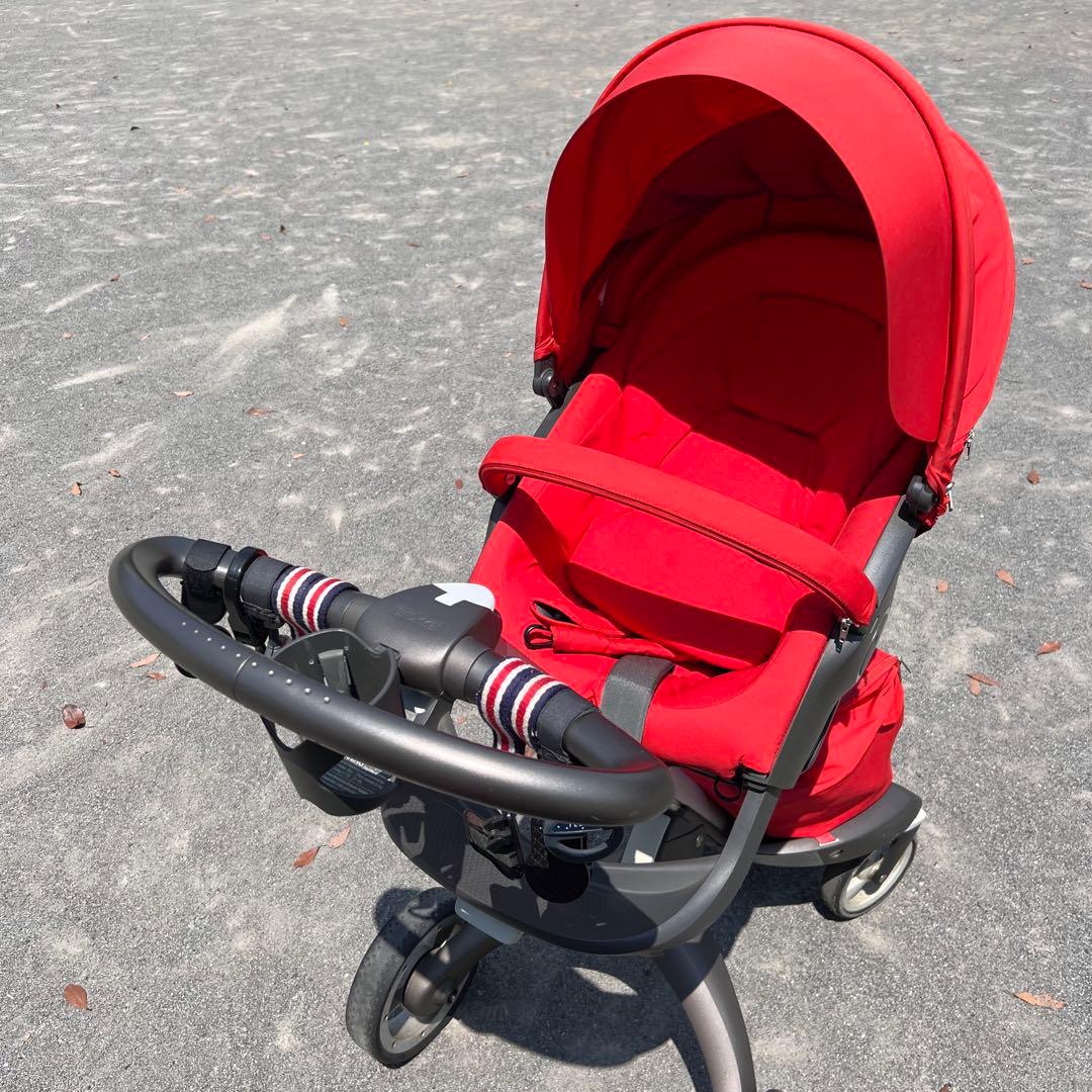 STOKKE エクスプローリー カップホルダー　防寒着　人気色