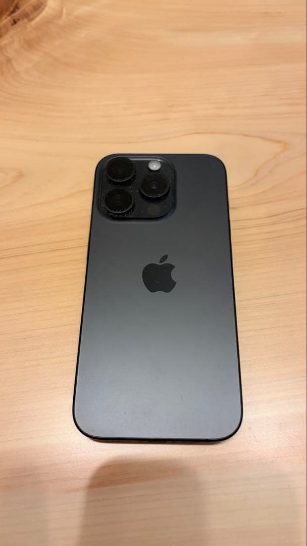 りょう【即購入OK】 iPhone 15 Pro 512GBSimフリー