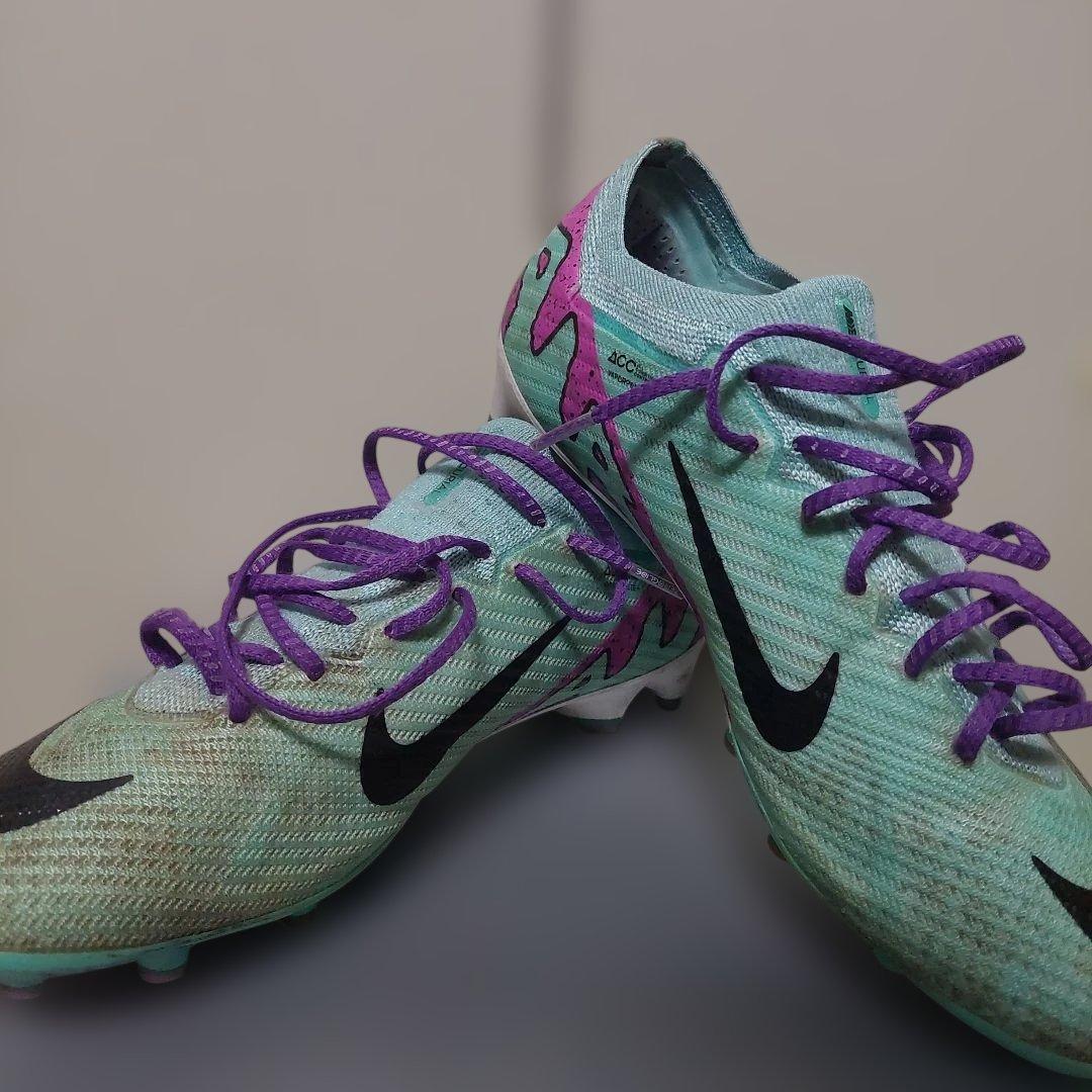 NIKEズームマーキュリアルヴェイパー15