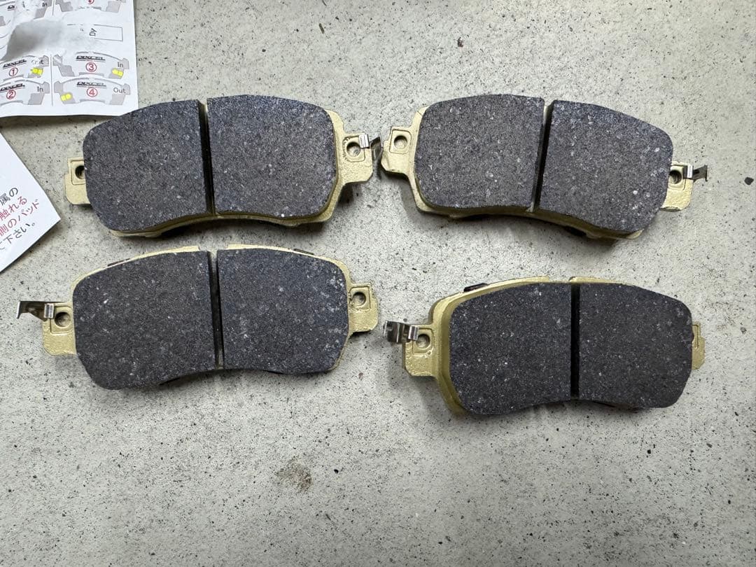 Z381114 DIXCEL Zタイプ ブレーキパッド ムーブ　LA150