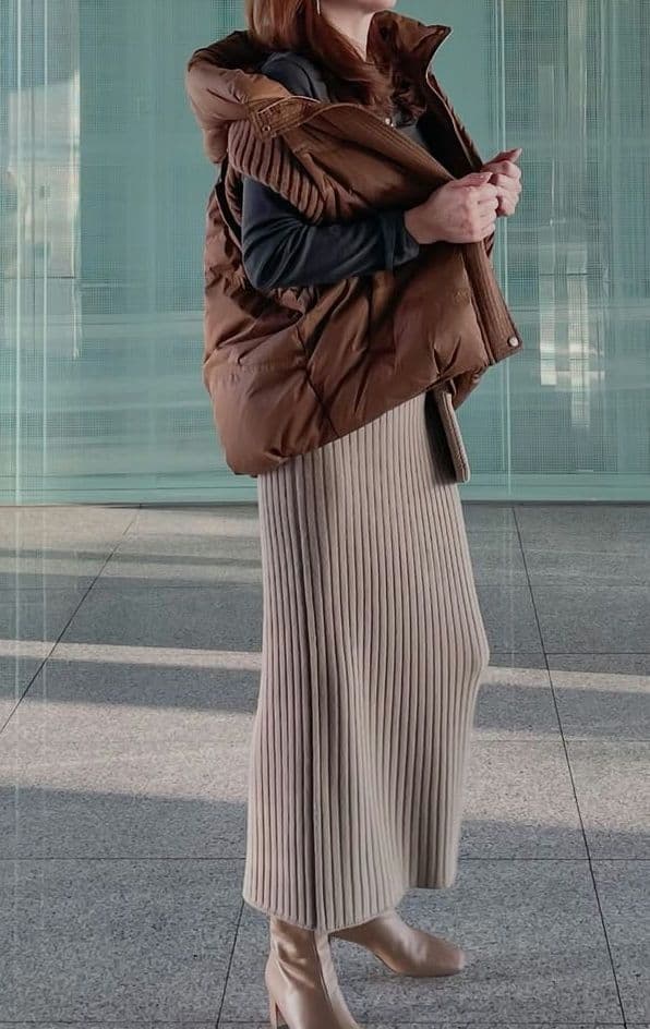 ショルダーニット　ダウンベスト