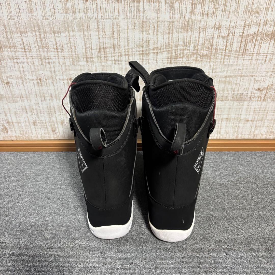 【送料無料】STEP CHILD スノーボードセットブーツ270ケースつき