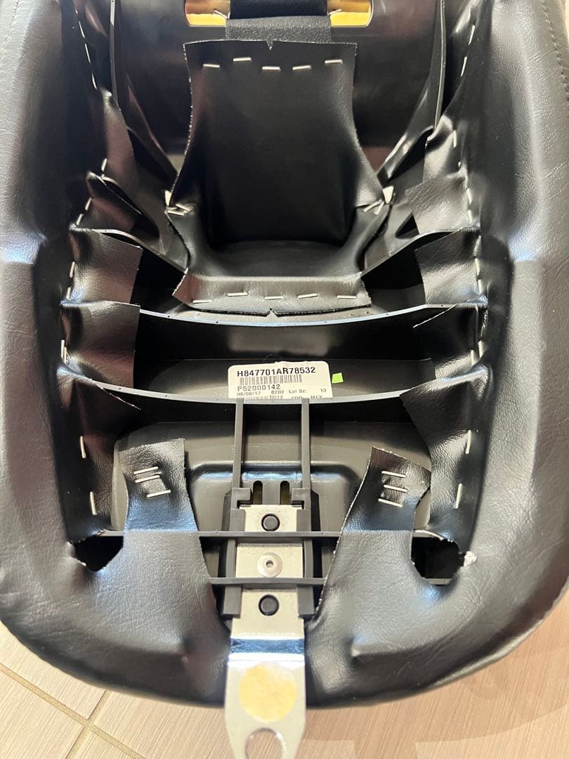 ★美品★Hurleyハーレー純正 2UP シート （張替えカスタム）