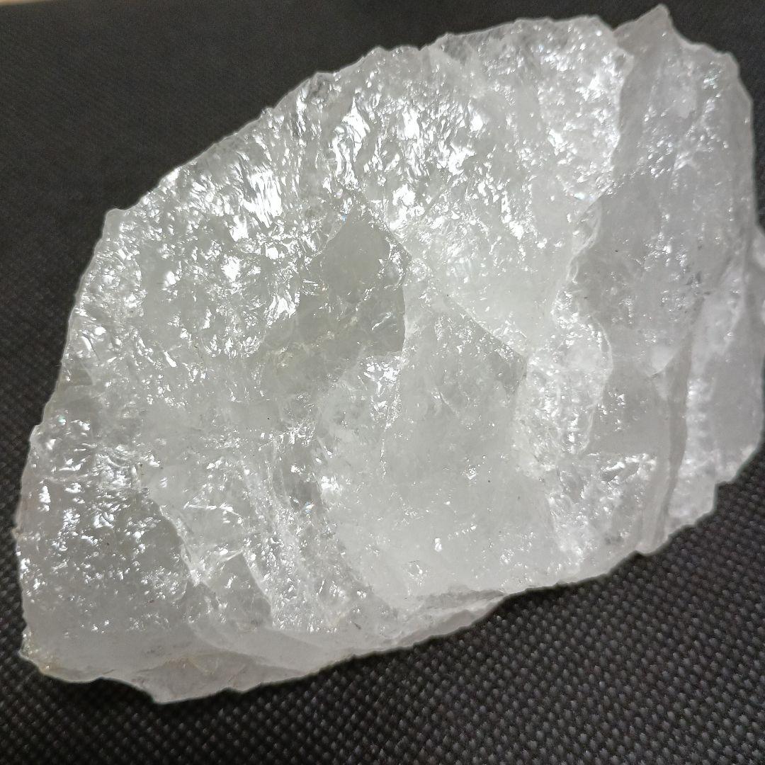 H＆E社証明書付きアゼツライト原石！「名無き光」の石　386g 少し虹有り！