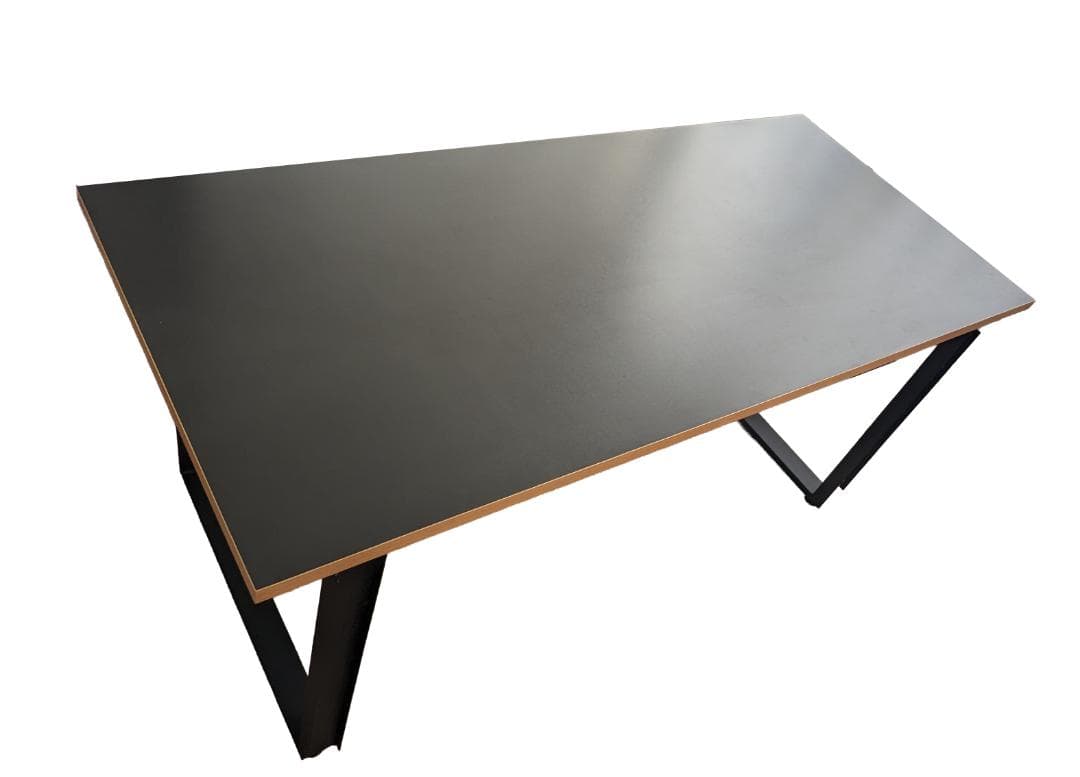 【美品】仕事用デスク（幅約160cm × 奥行70cm）2024年1月購入