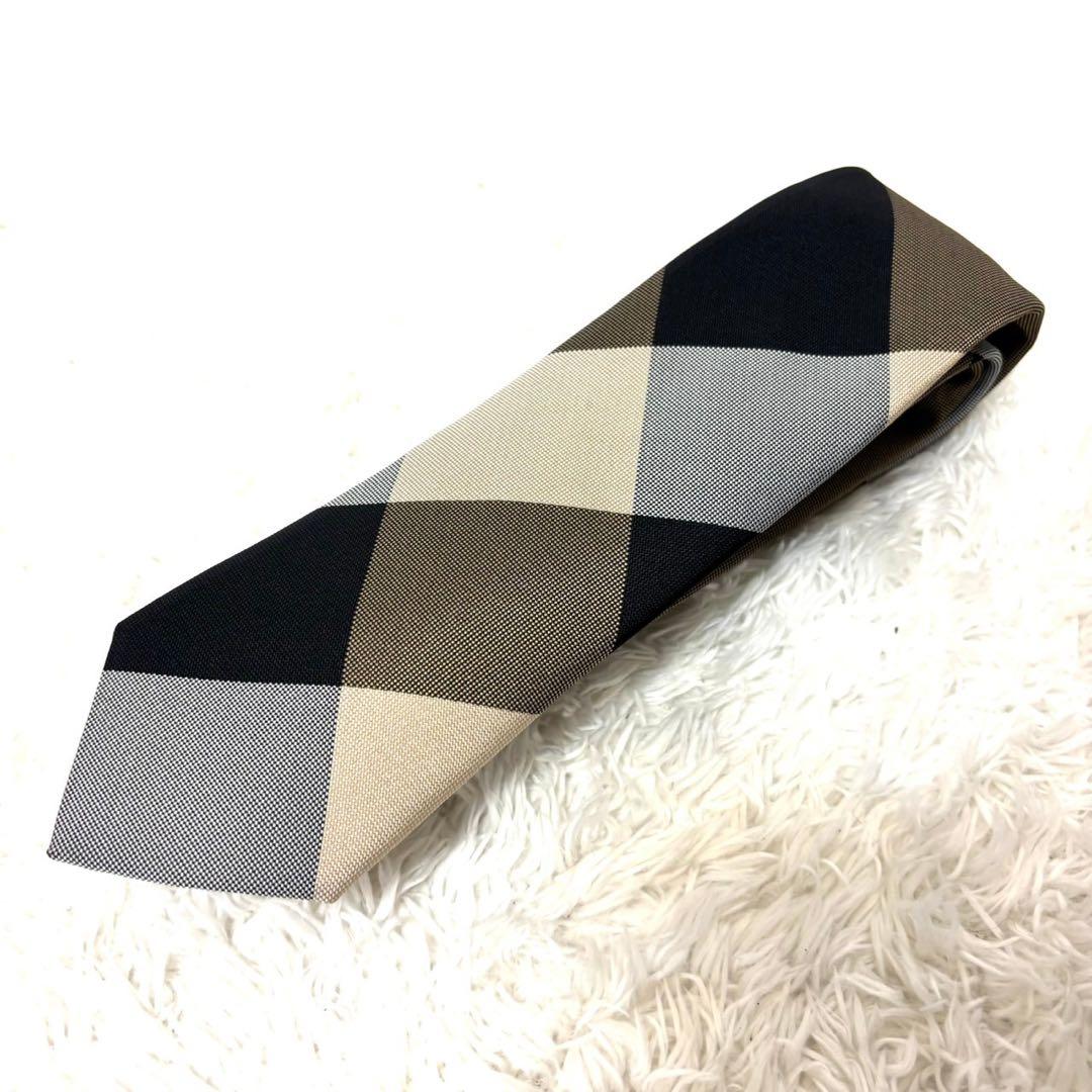 未使用品　バーバリー　メンズ　ネクタイ　ノバチェック　現行タグ