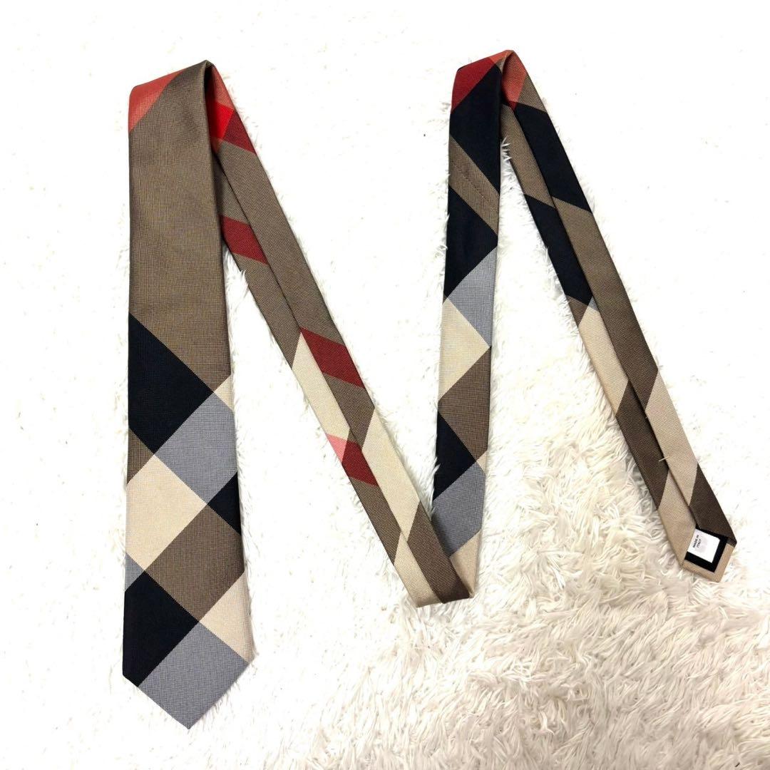 未使用品　バーバリー　メンズ　ネクタイ　ノバチェック　現行タグ