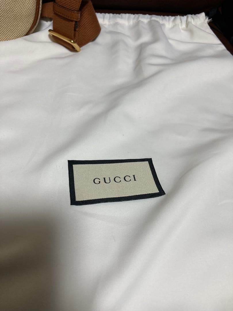 GUCCIヴィンテージキャンパスボディバッグ