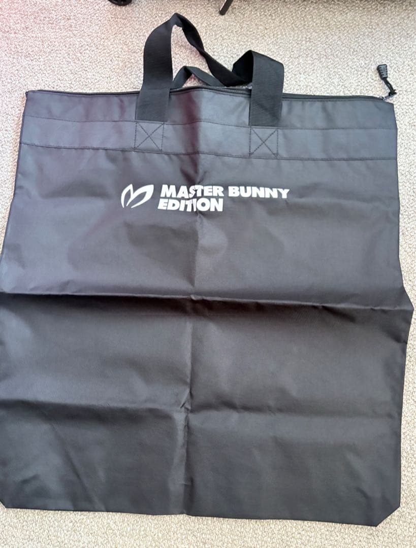 MASTER BUNNY EDITION キャリーケース ブラック