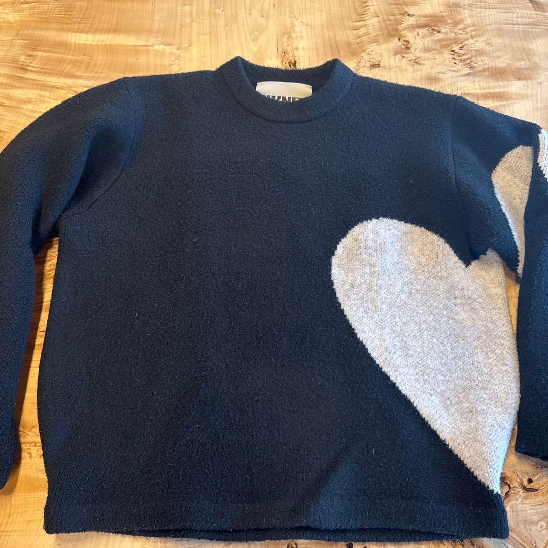 NKNIT ブラックホワイトハート ニット