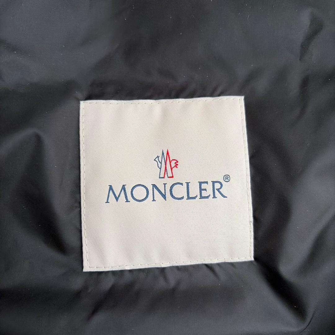 【新品タグ付き✨最新モデル】モンクレール　OREDONNE 黒　ダウンコート