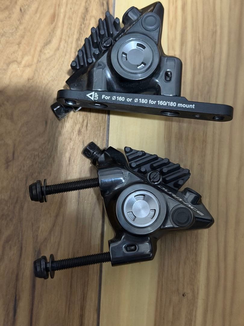 SHIMANO DURA-ACE R9200 ディスクブレーキキャリパー　前後