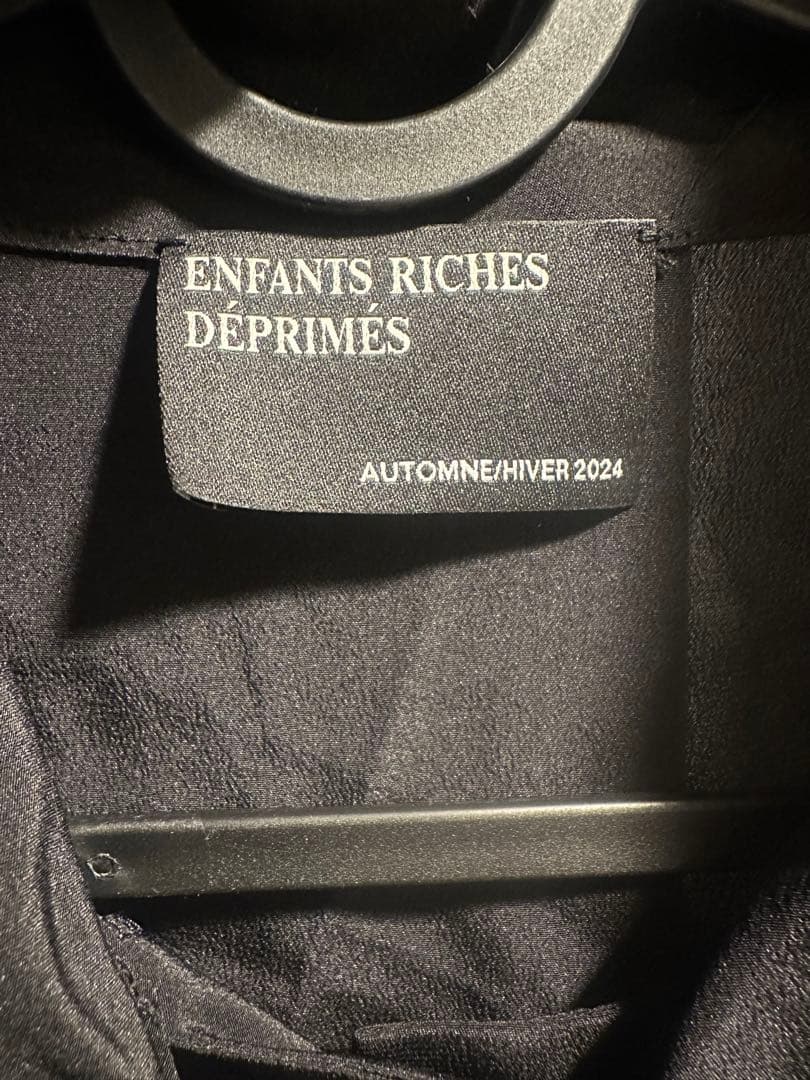 ENFANTS RICHES DEPRIMES バタフライカラー シルクシャツ