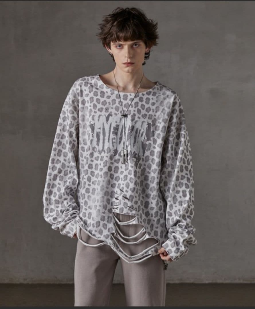 GRANCY 総柄ラインストーングラフィックロンT ホワイト S 完売品