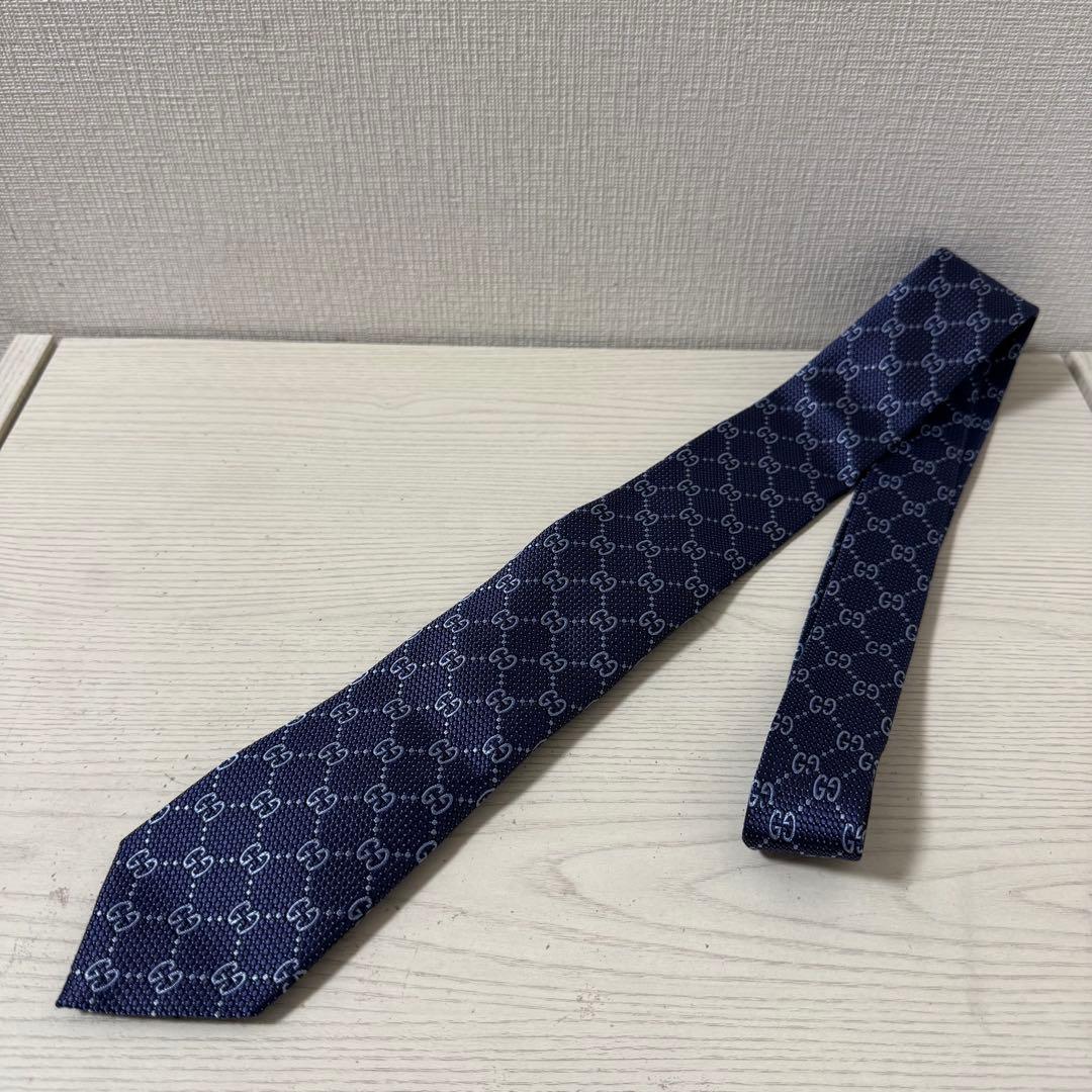 【新品同様】GUCCI グッチ ナロー　ネクタイ　ネイビー　GG ナロータイ