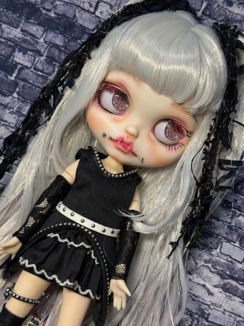 r*k様 アイシードール 本体女の子　OF付き　カスタムアイシードール