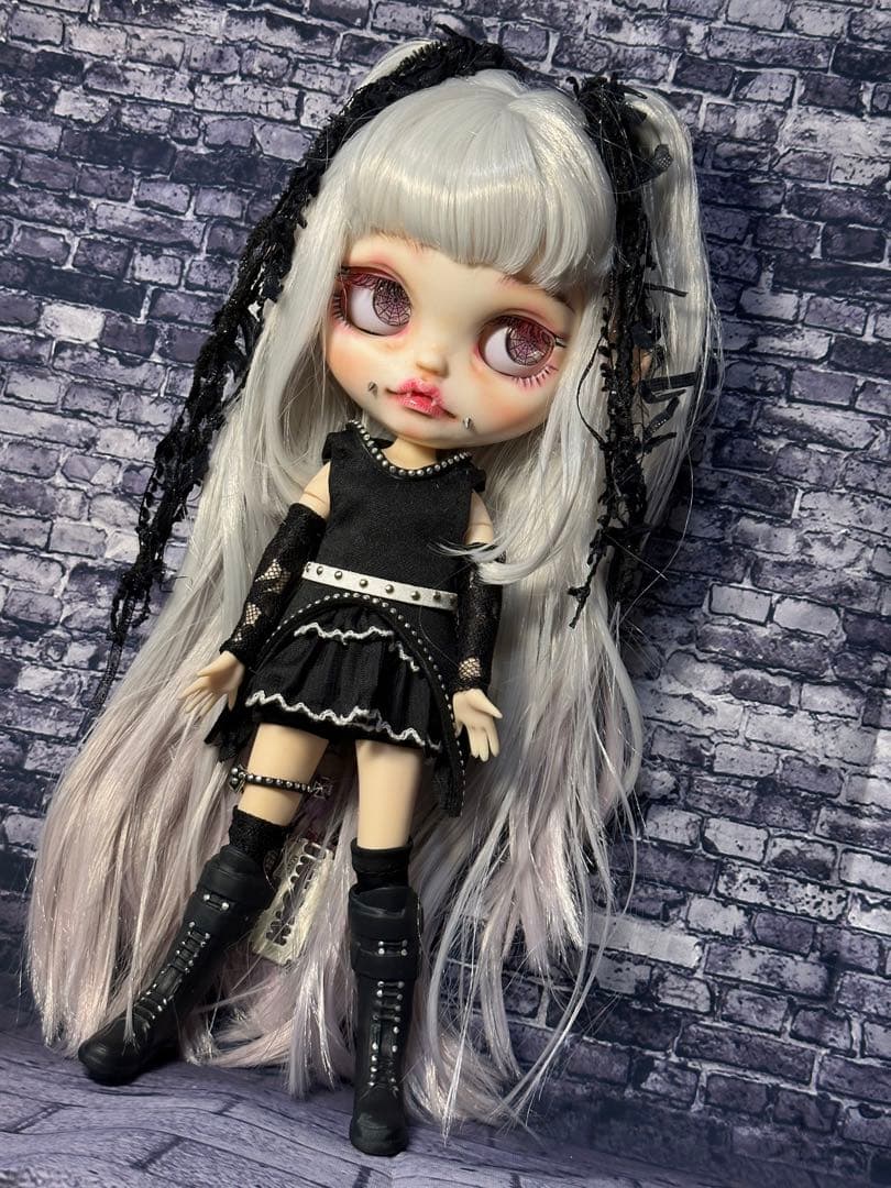 r*k様 アイシードール 本体女の子　OF付き　カスタムアイシードール