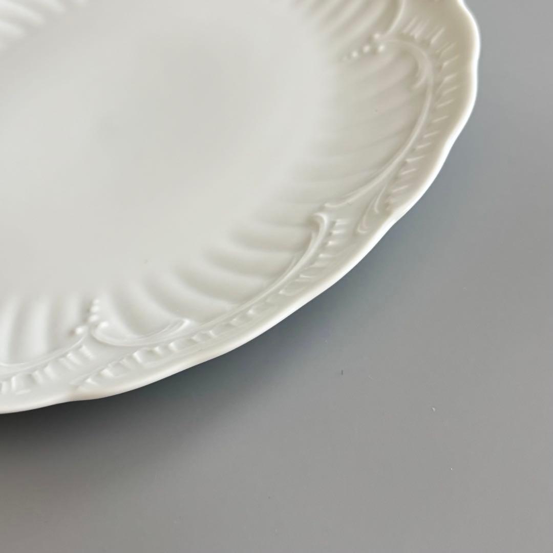 フランス製ヴィンテージ　シャスタニエ製　リモージュ　白磁 レリーフ大皿【未使用】