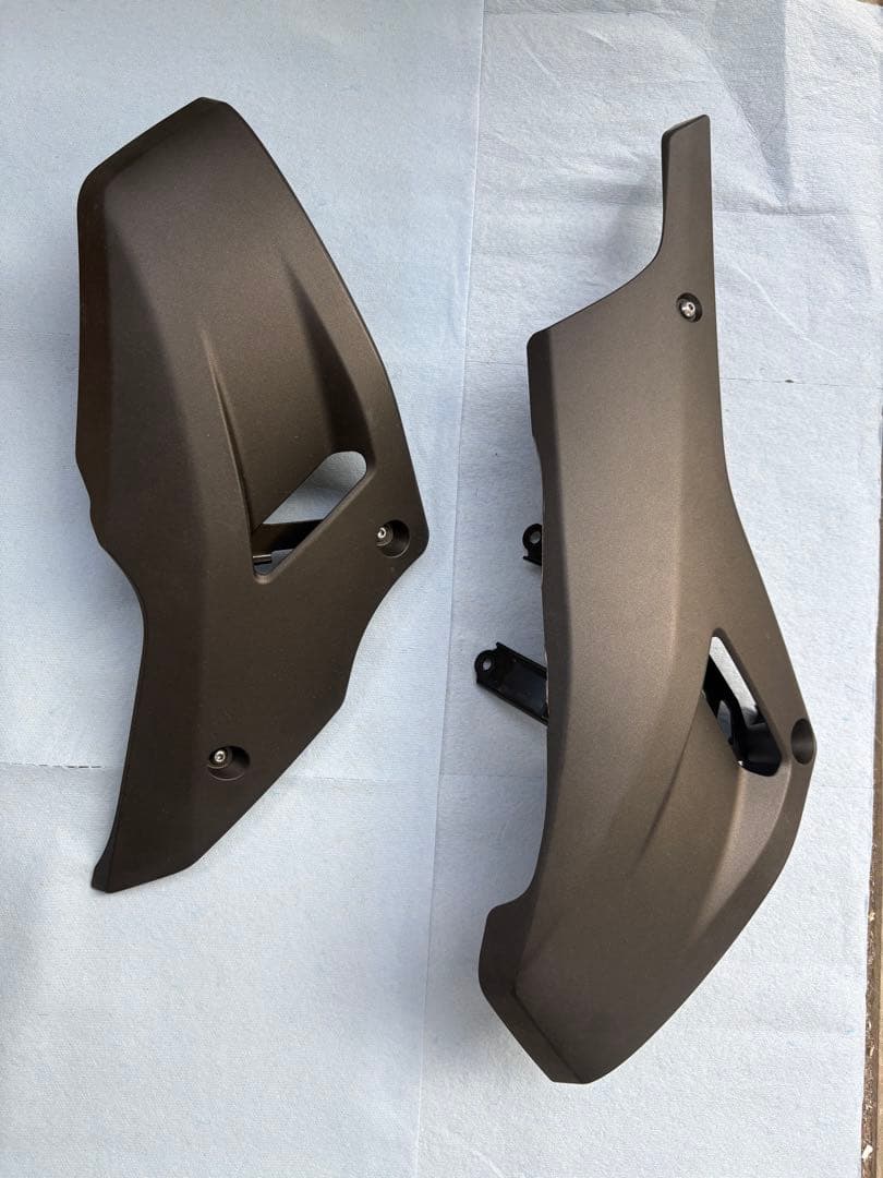 バイク フェアリングサイドパネル マットブラック