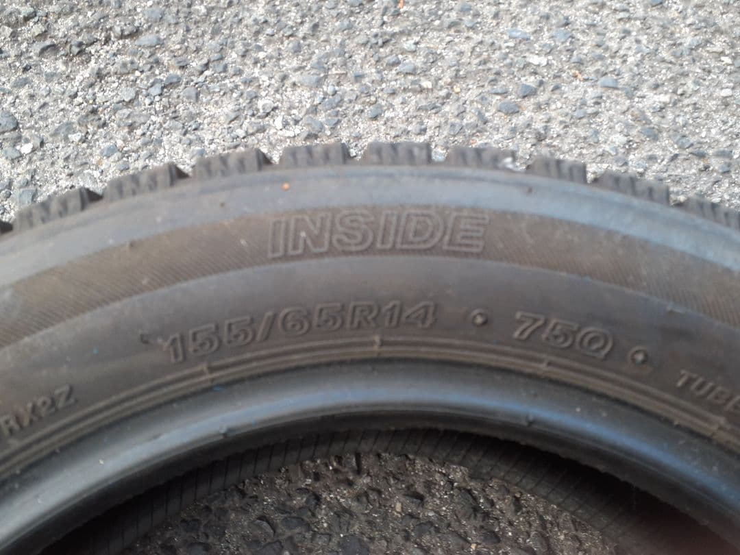 ど*ん様 深溝　ブリヂストン スタッドレスタイヤ 　155/65R14インチ　４