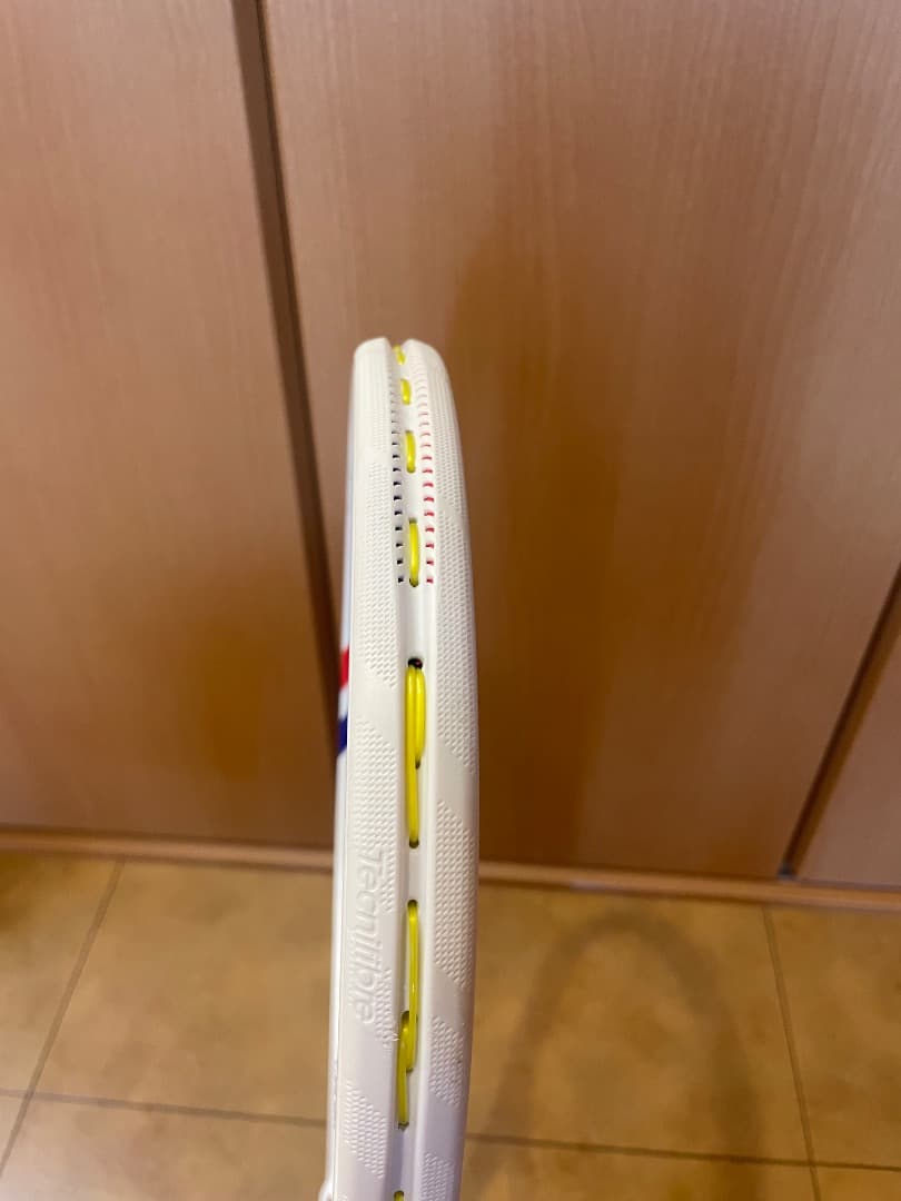 Tecnifibre T-Fight 300s テニスラケット