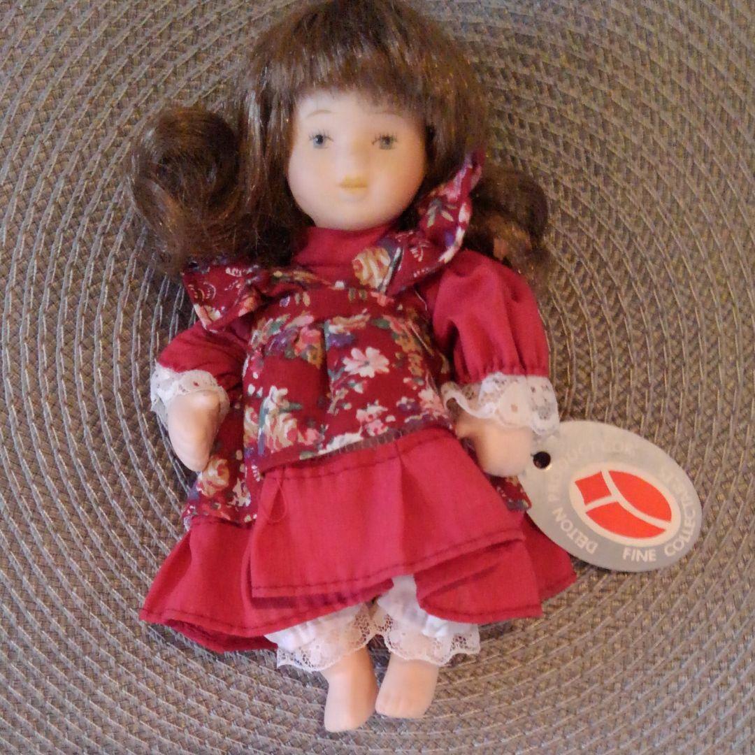 アンティーク‼︎レトロな‼︎デルトン磁器人形