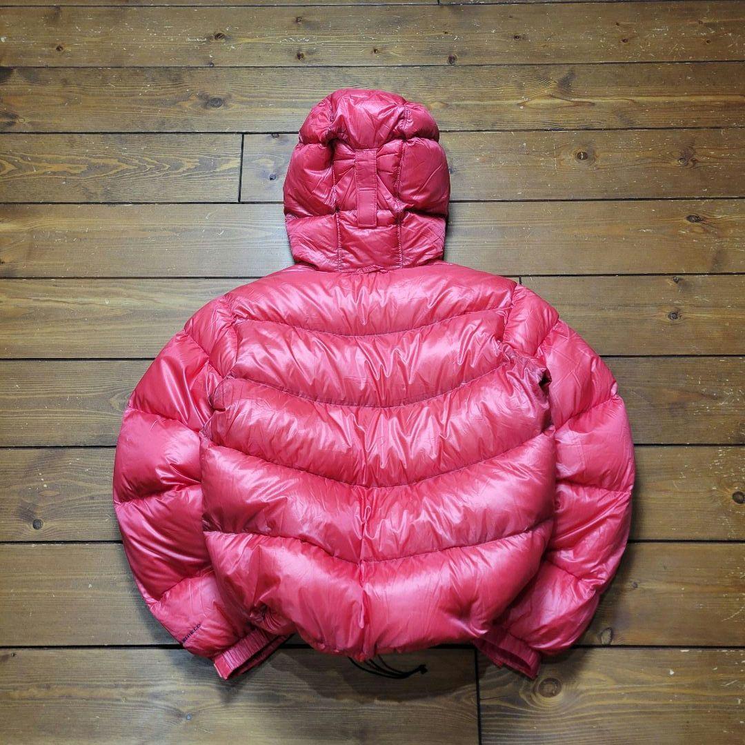 【今季大注目】 コロンビア TITANIUM オムニヒート ダウンジャケット